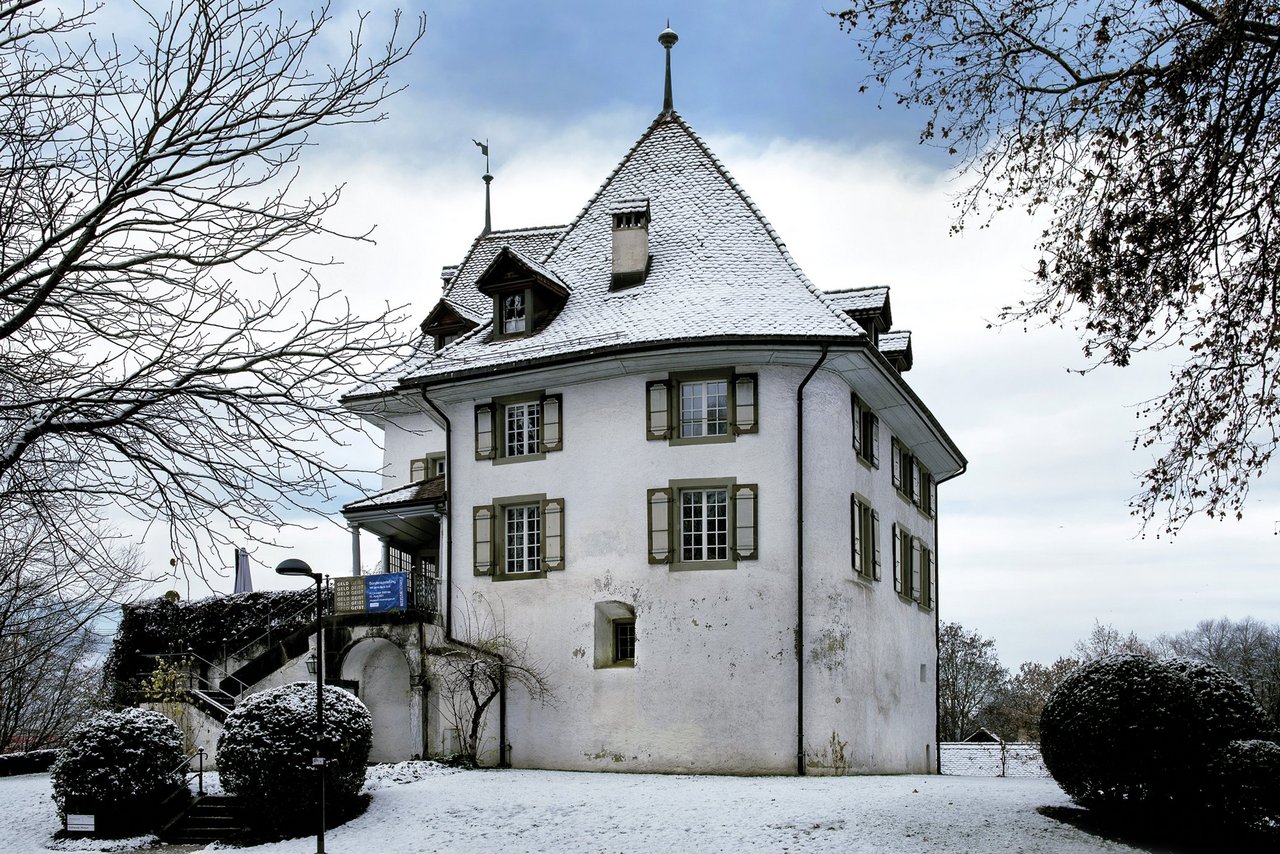 Schloss Münsingen im Winter
